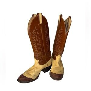 VTG Tony Lama Two Tone Brown Cowboy Boots